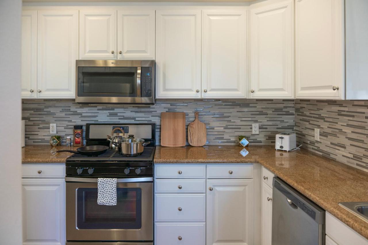 Amazing 2 Bedroom 7 Min From Disneyland W Free Parking Anaheim Eksteriør bilde