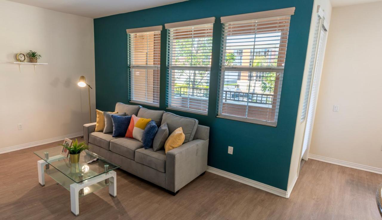 Amazing 2 Bedroom 7 Min From Disneyland W Free Parking Anaheim Eksteriør bilde