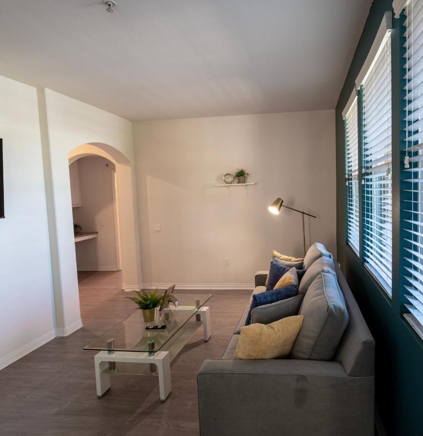 Amazing 2 Bedroom 7 Min From Disneyland W Free Parking Anaheim Eksteriør bilde
